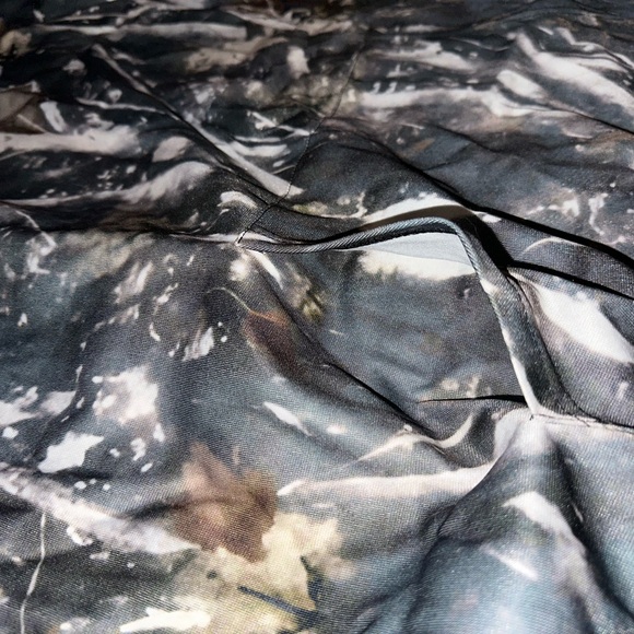 Camo Hoodie - Picture 3 of 4